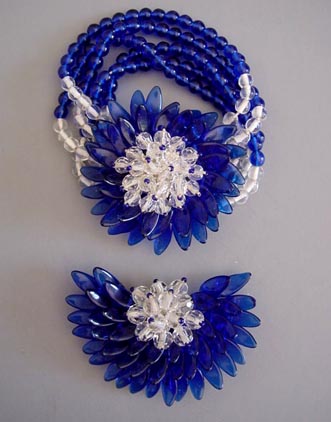 MIRIAM HASKELL cobalt blue glass petals bracelet & clip