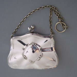 SILVER Dance purse, EPNS with green velvet interior - Morning Glory Jewelry