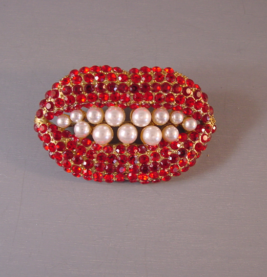 SMILE brooch with red rhinestone lips and glass pearl teeth