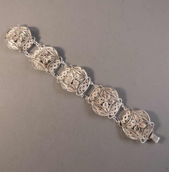 SILVER filigree bracelet with 5 flower links