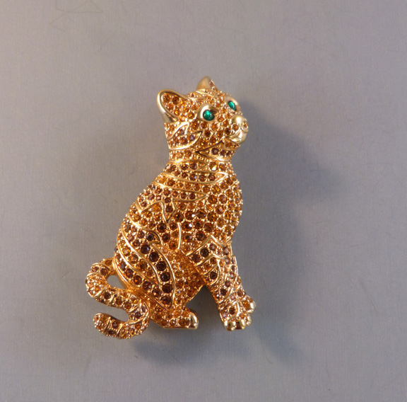 SWAROVSKI 1996 cat brooch, topaz & brown rhinestones, box