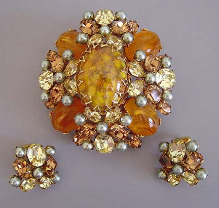 SCHREINER caramel marbled cabochons brooch & earrings